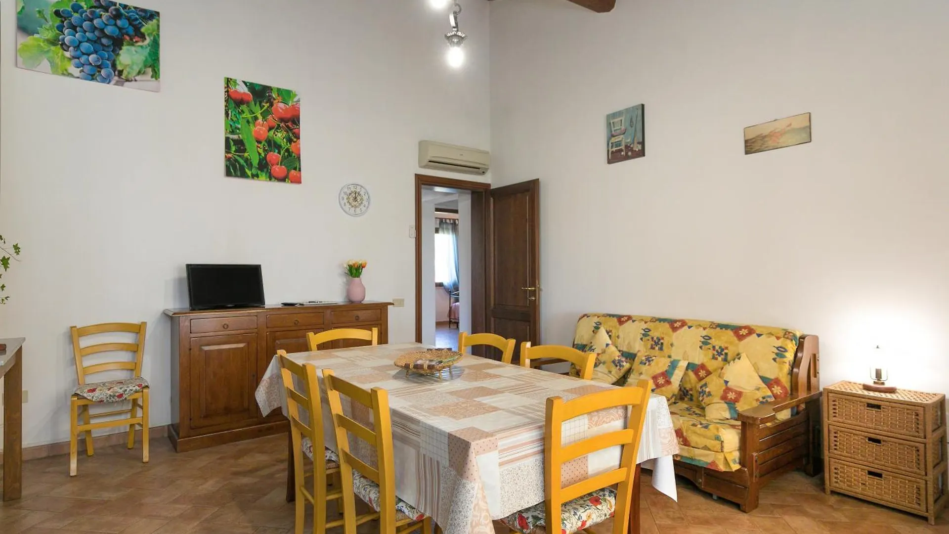 Il Pino - Appartamento Ciliegio Cecina